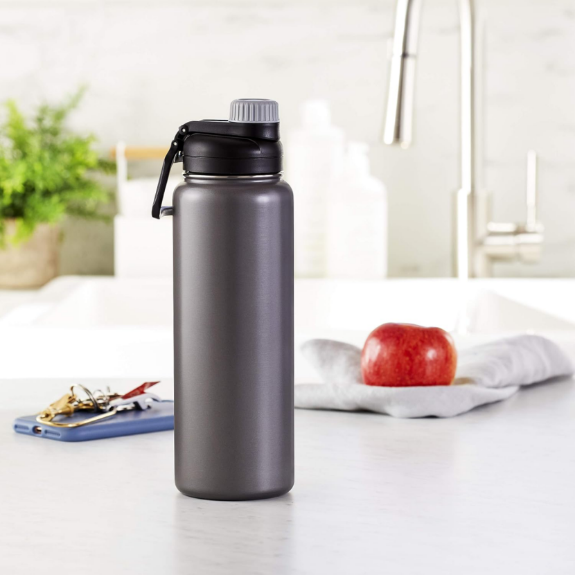 BNIB - Amazon Basics Stainless Steel Insulated Water Bottle, Spout Lid, 30 oz, Grey