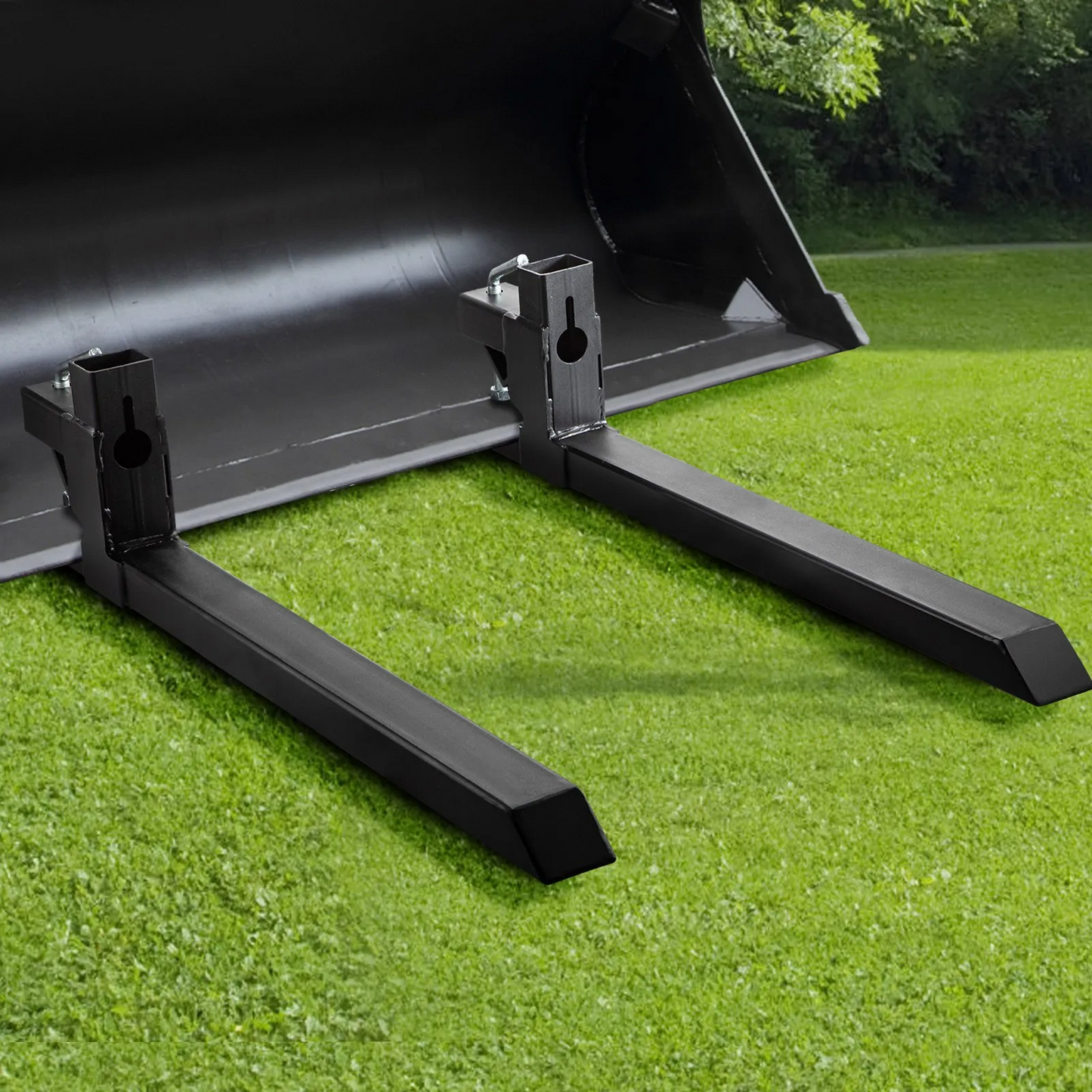 VEVOR Pallet Forks 42.9" 4000 Lbs Max, Clamp On Tractor Bucket Forks 58.7" Total Length,-$120