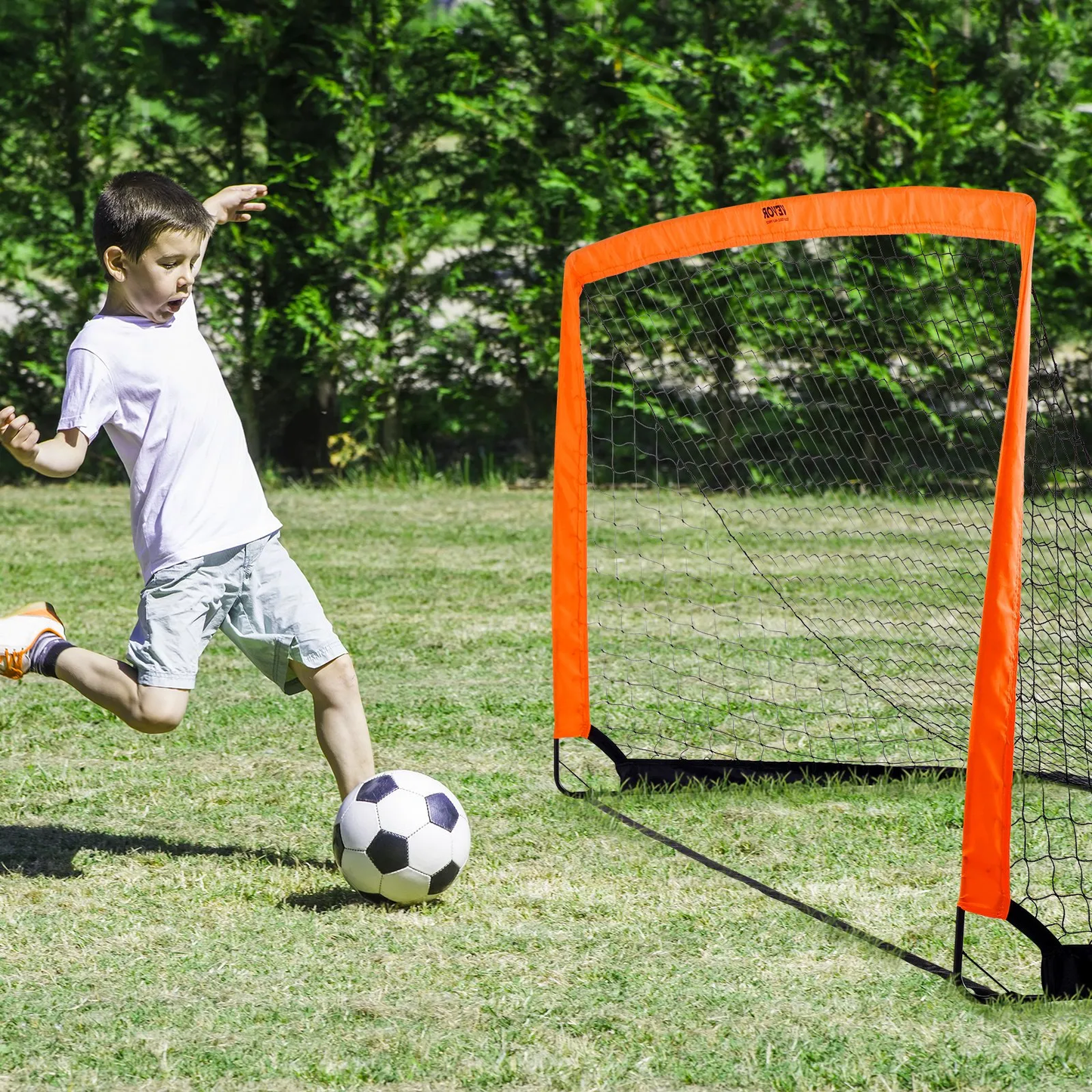 VEVOR Portable Soccer Goal, 6.5x3.25 ft Kids Backyard Soccer Net, Foldable Pop Up Practice Soccer Net,
