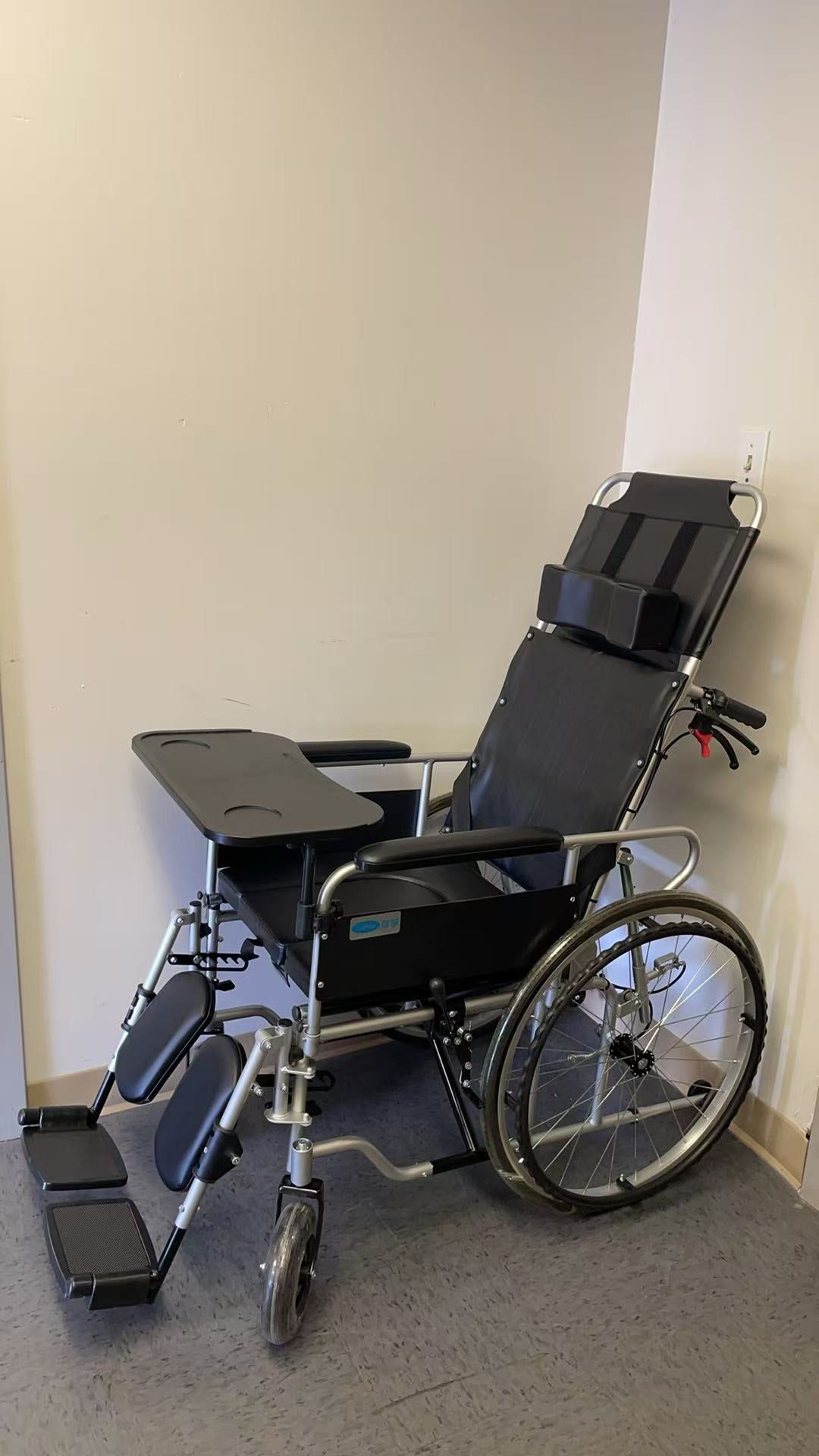 Brand new Reclining Foldable Manual Mobility Chair with Dining Table & Elevating Leg Rests for Seniors,-$300