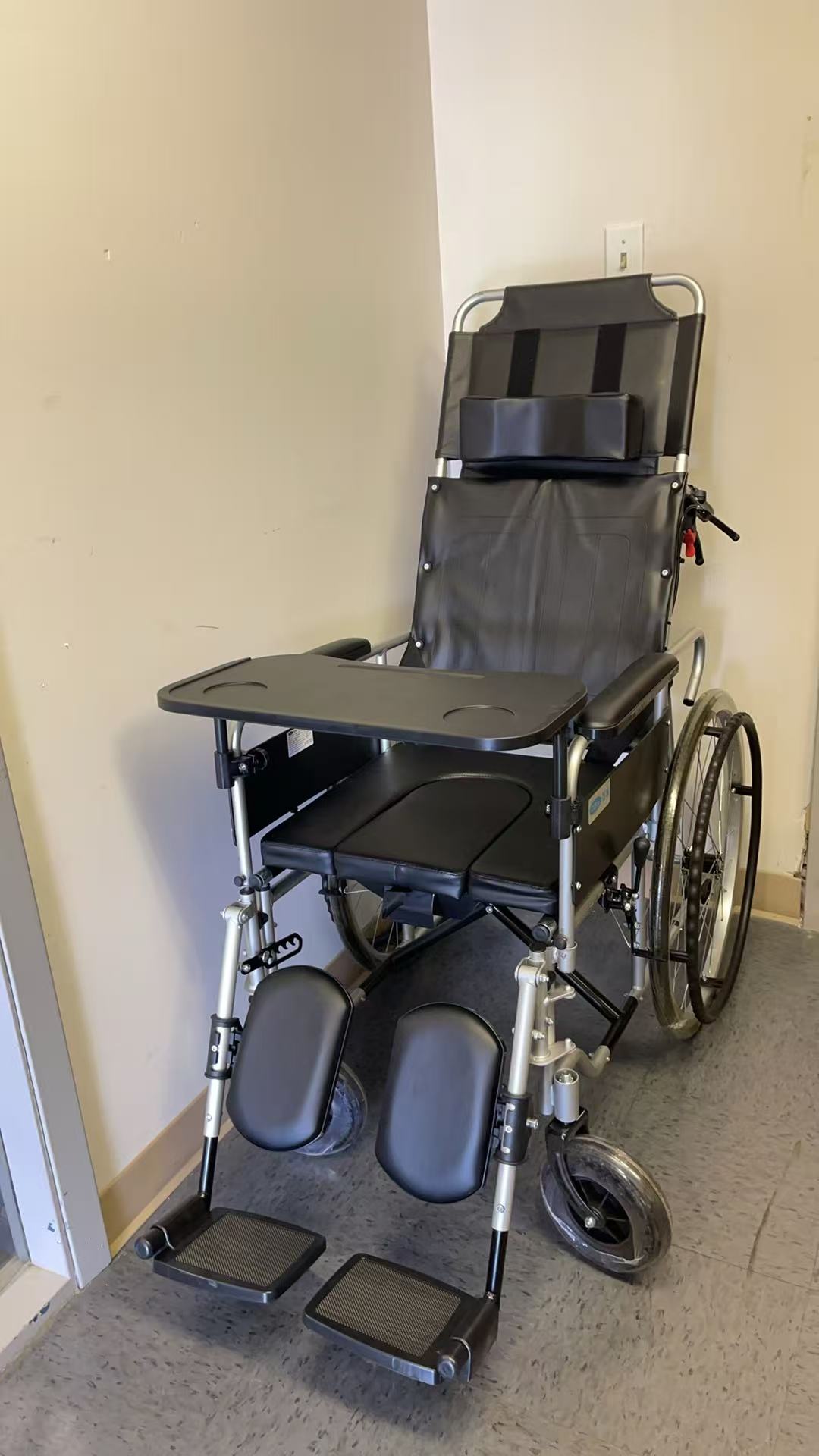 Brand new Reclining Foldable Manual Mobility Chair with Dining Table & Elevating Leg Rests for Seniors,-$300
