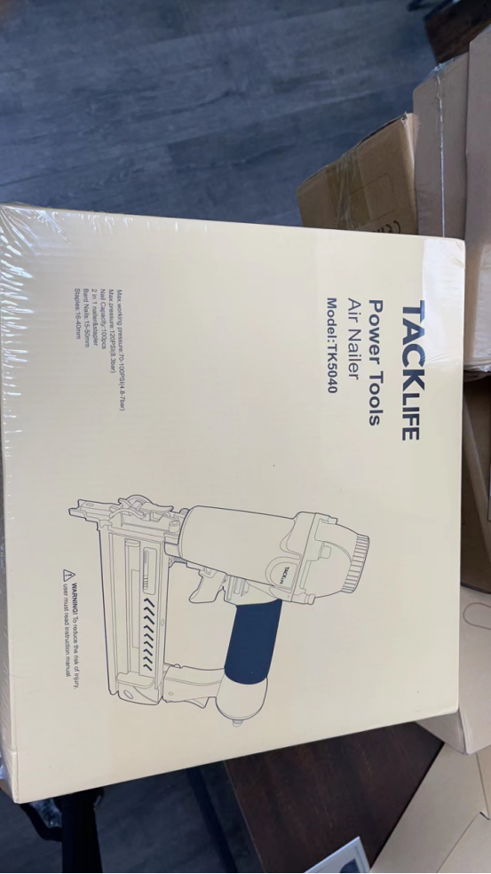 Brand New Power Tools Air Brad Nail Gun，360 Degree Adjustable Exhaust -$ 30