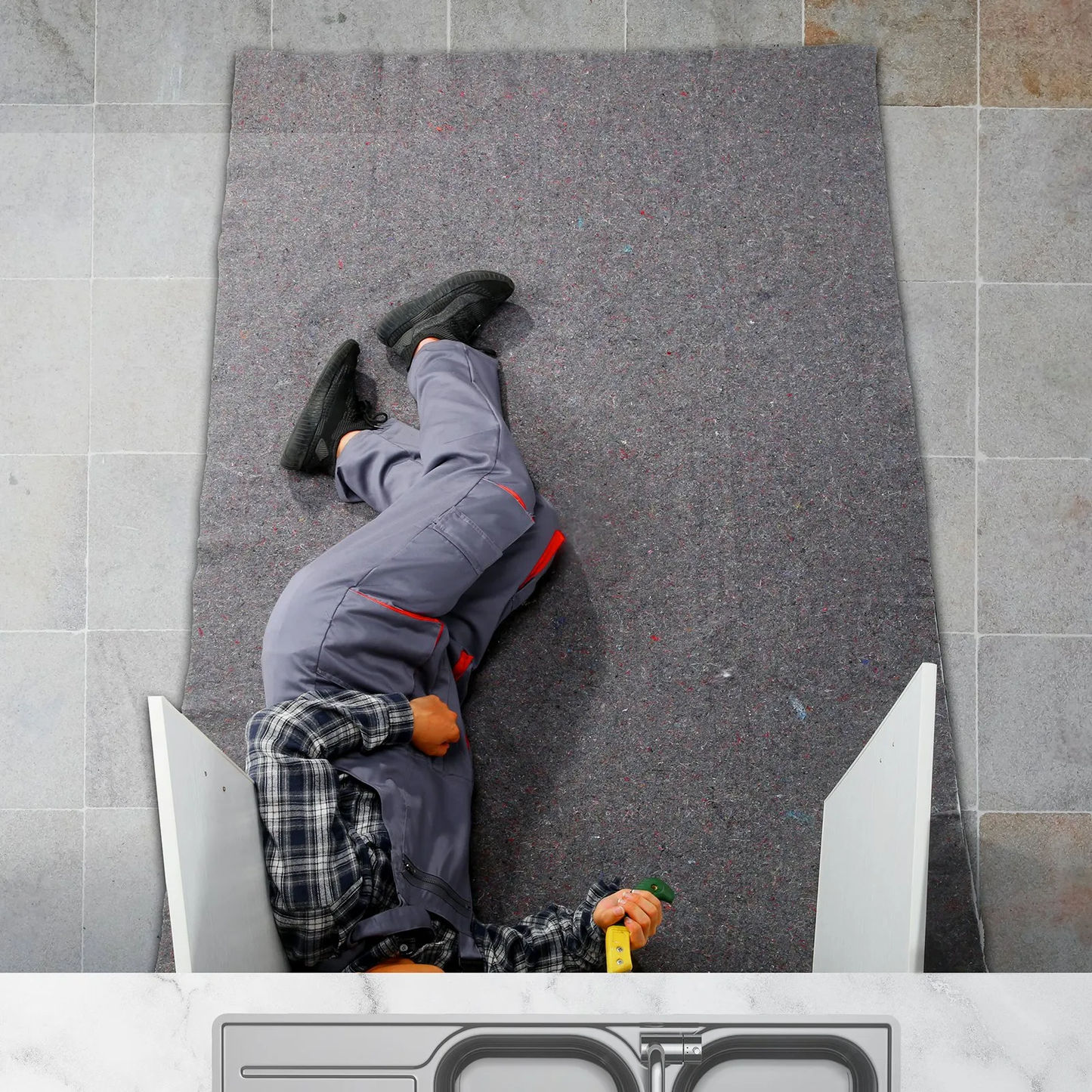 VEVOR Moving Blankets, 72" x 54", 21 lbs/dz Weight, 12 Packs, Professional Recycled Cotton Packing Blanket