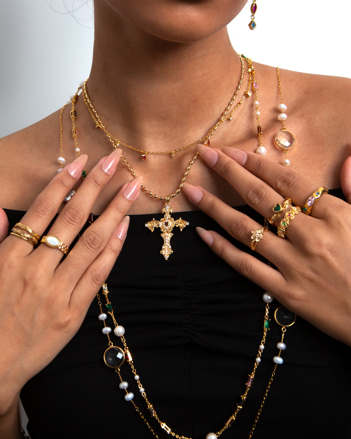 Brand New En Route Gold Aphrodite’s Song Necklace – Timeless Plated Elegance ,-$15