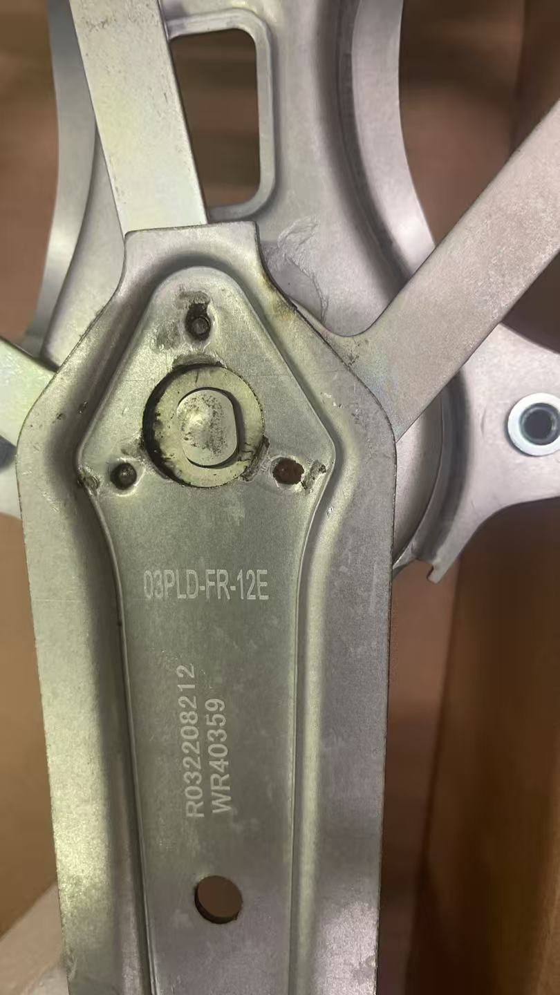 BNIB-Front Left Power Window Regulator (No Motor) for 1999-2012 Ford F-250 F-350 F-450 F-550 Super Duty