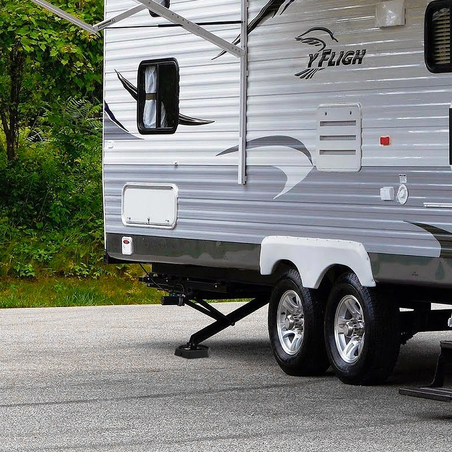 VEVOR RV Leveling Pads, 9 Inch Round Landing Feet, Permanent Attached Jack Stabilizers, Rubber Jack Pads