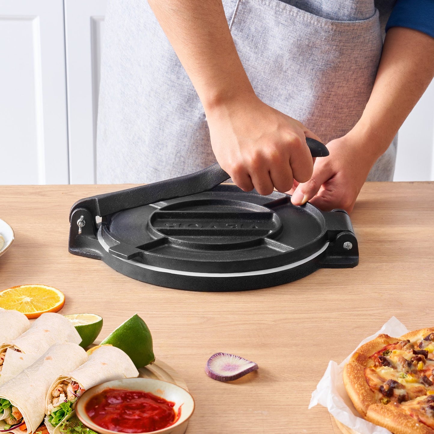 VEVOR Tortilla Press, 10 Inch Tortilla and Roti Maker, Cast Iron Heavy Duty Tortilladora Press,-$30