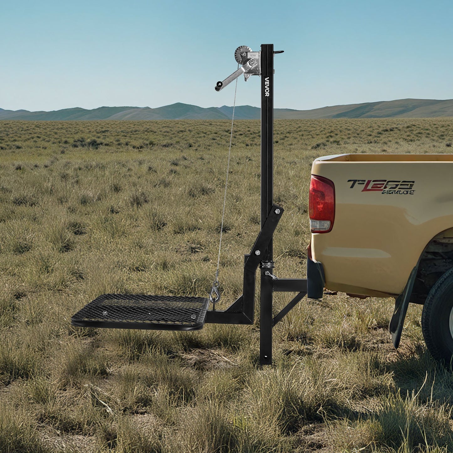 VEVOR Hitch Deer Hoist with Lifting System Platform, 300 lbs Load Capacity, Game Hoist Winch Lift,-$110